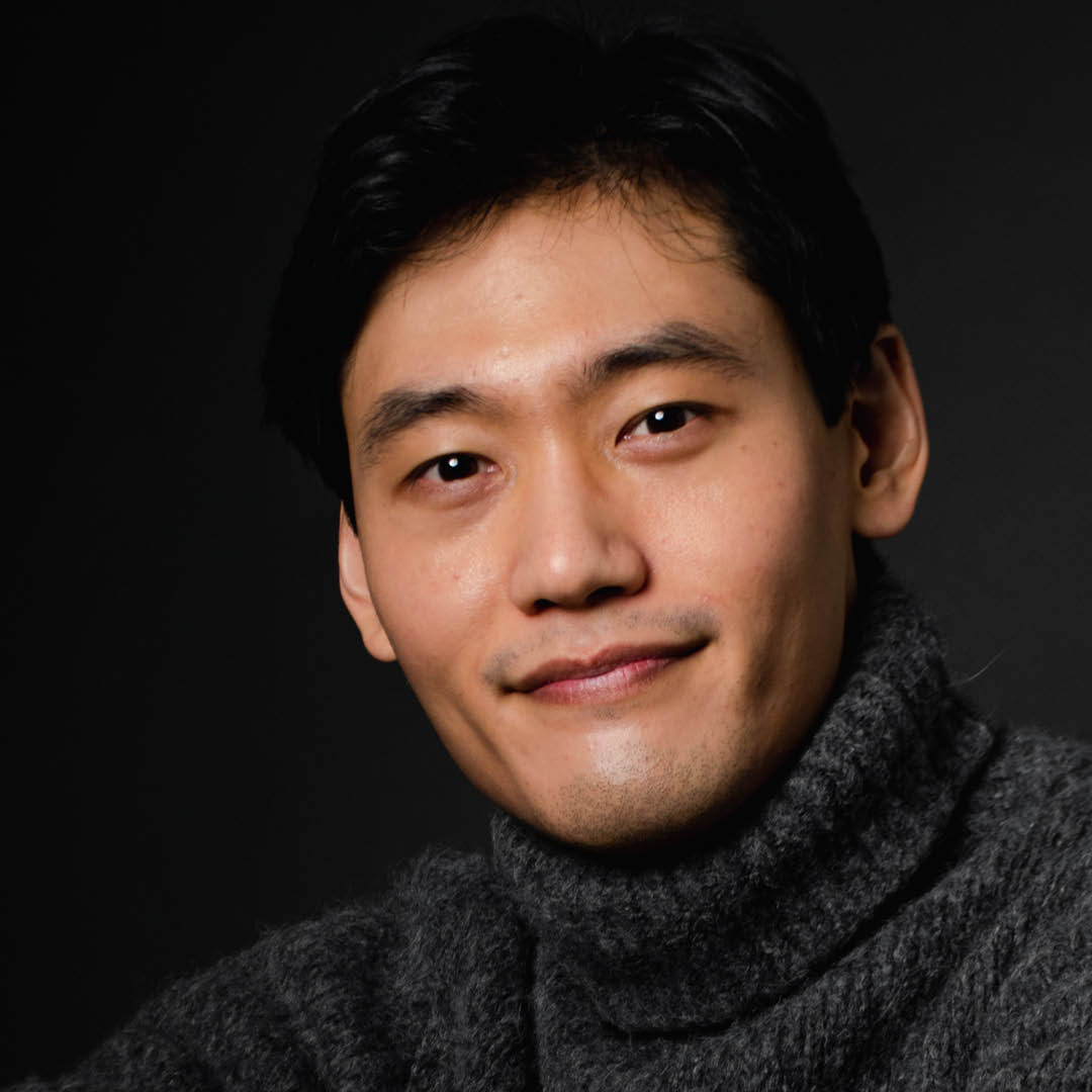 Headshot_96_MatthewChong_26